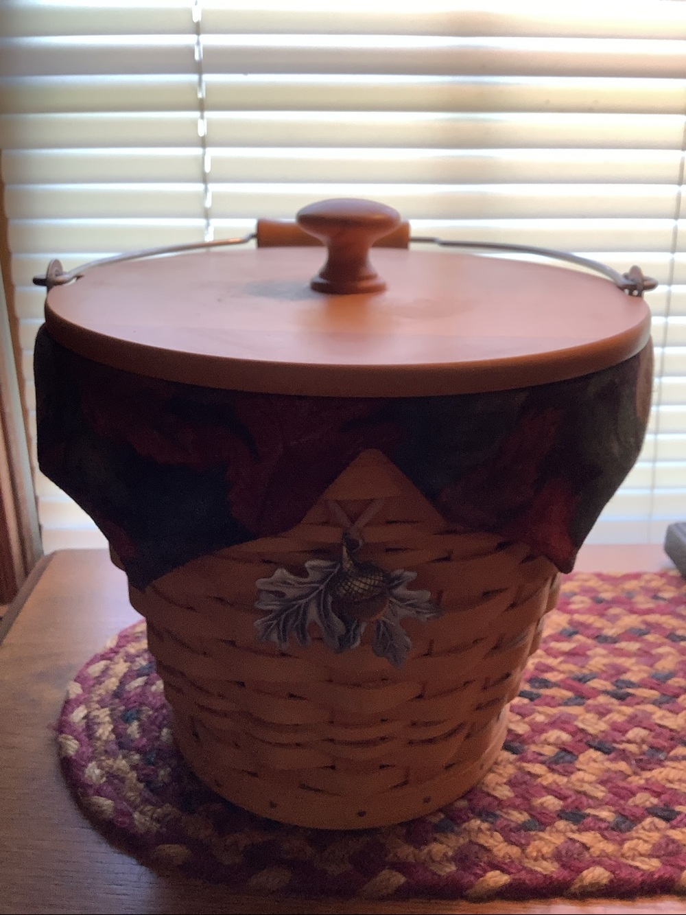 Longaberger Woven Basket with Autumn Fabric Liner and Acorn Accent